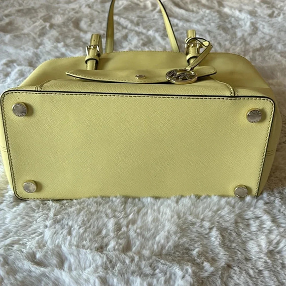 Michael Kors Gold Hardware Tote Bag - Picture 8 of 14